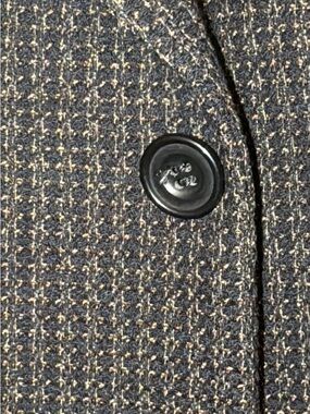 Men's Textured Navy Tweed Blazer size 42R
Made in Canada